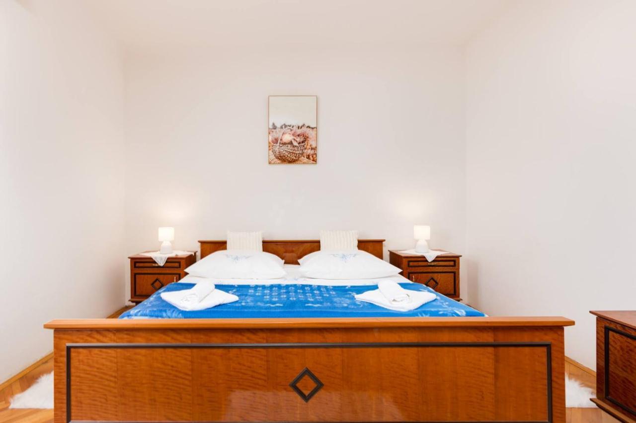 Apartman Tena Punat Ngoại thất bức ảnh
